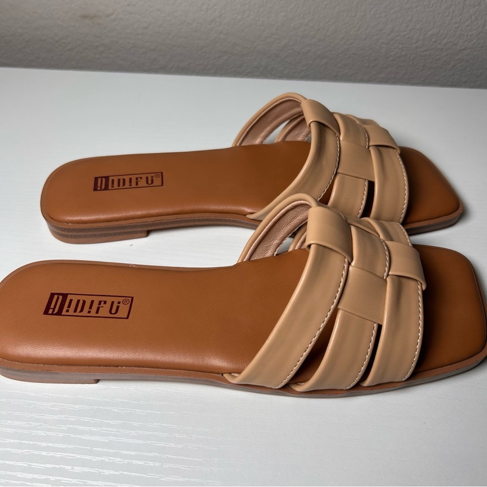 IDIFU Tan Women’s Flats Sandals Slip ons Open Square Toe Slide Size 6 - Picture 4 of 6
